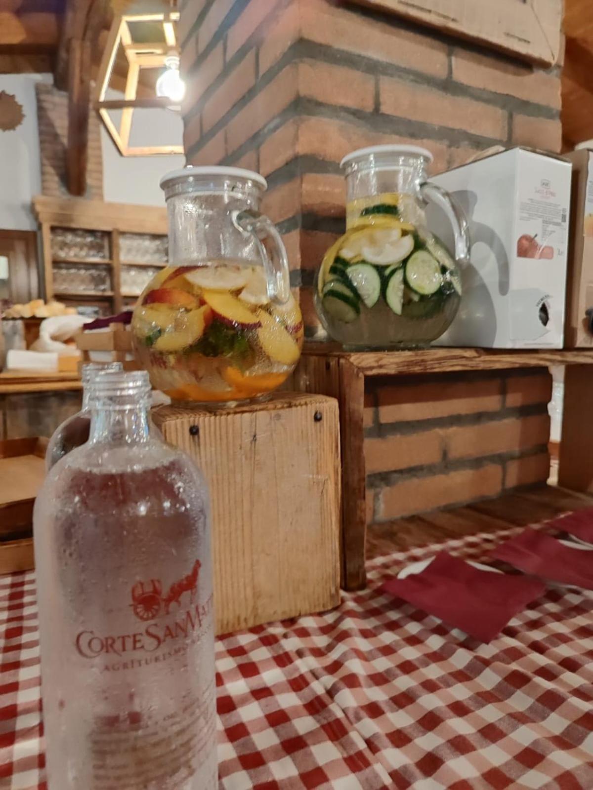ヴェローナ La Vineria Di San Mattiaヴィラ エクステリア 写真