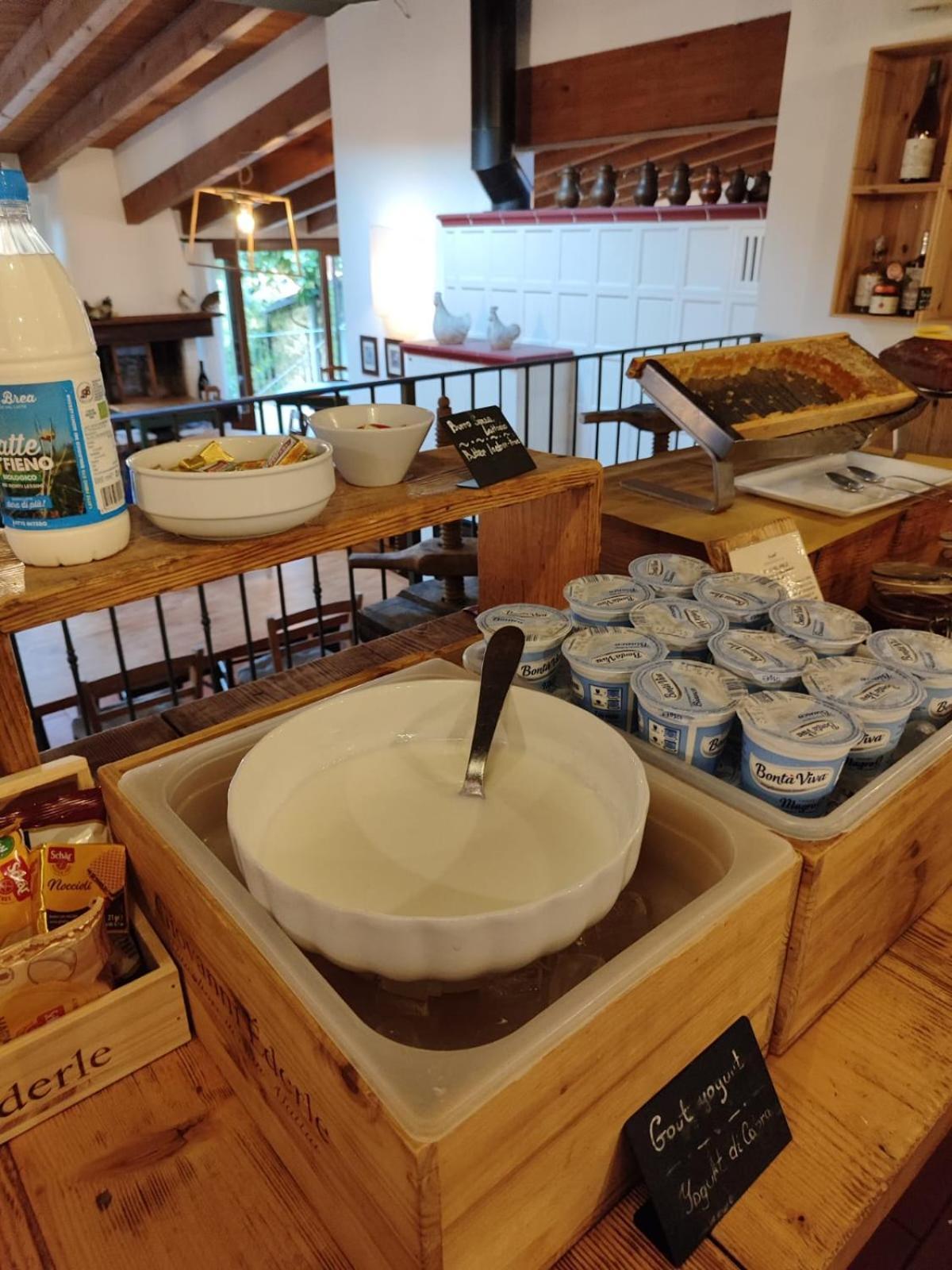 ヴェローナ La Vineria Di San Mattiaヴィラ エクステリア 写真